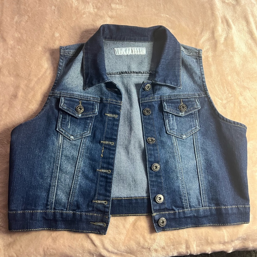 Suzy Sheir Distressed Jean Vest